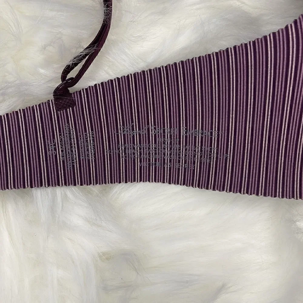 Victoria's Secret Angels Secret Embrace Bra - Picture 5 of 13